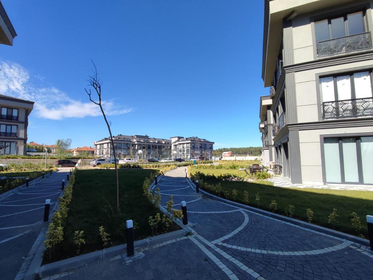 Sky Park Suites Arnavutkoy Bagian luar foto